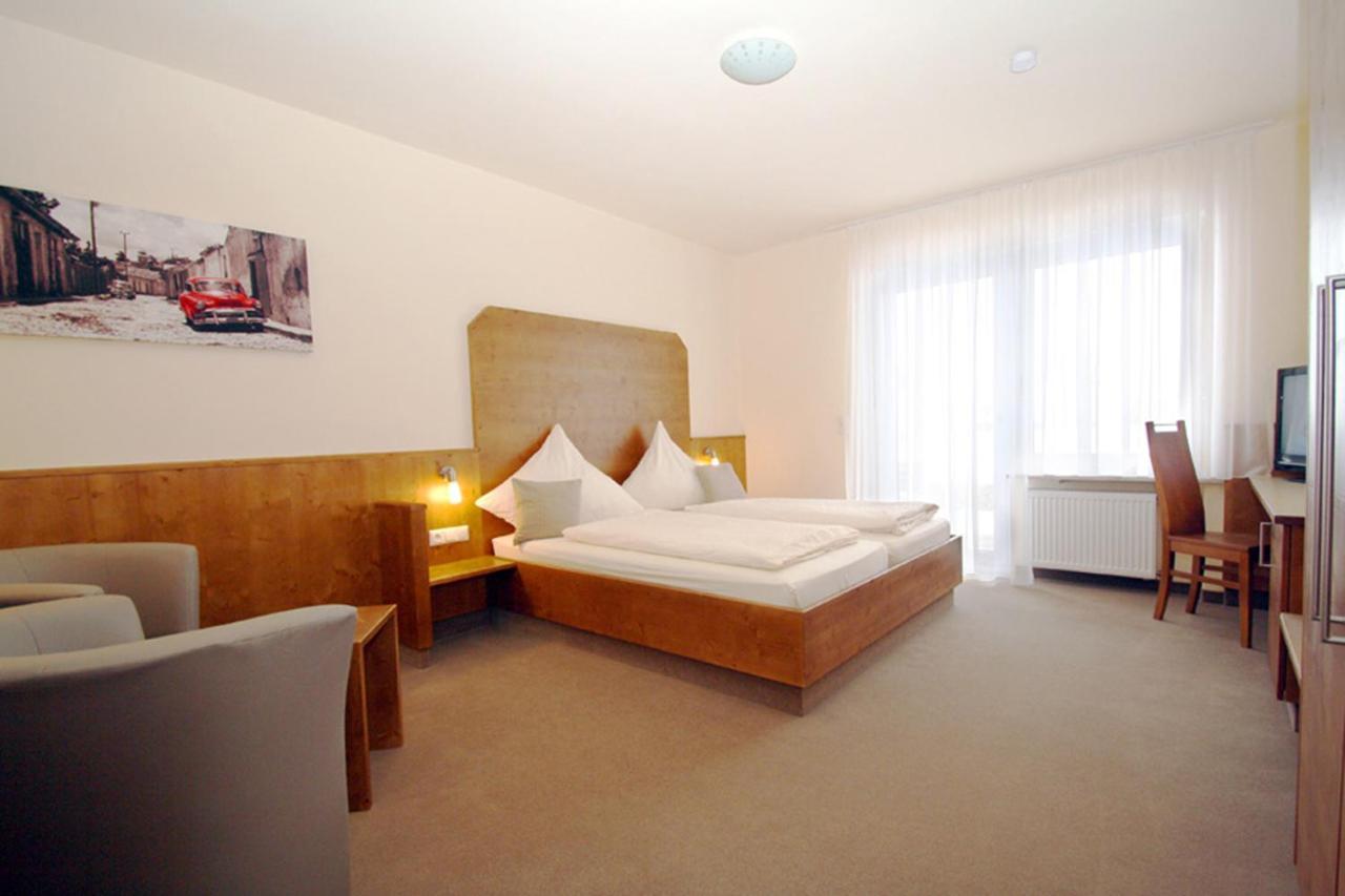 Hotel-Restaurant Gasthaus Bonimeier Niedergottsau Dış mekan fotoğraf