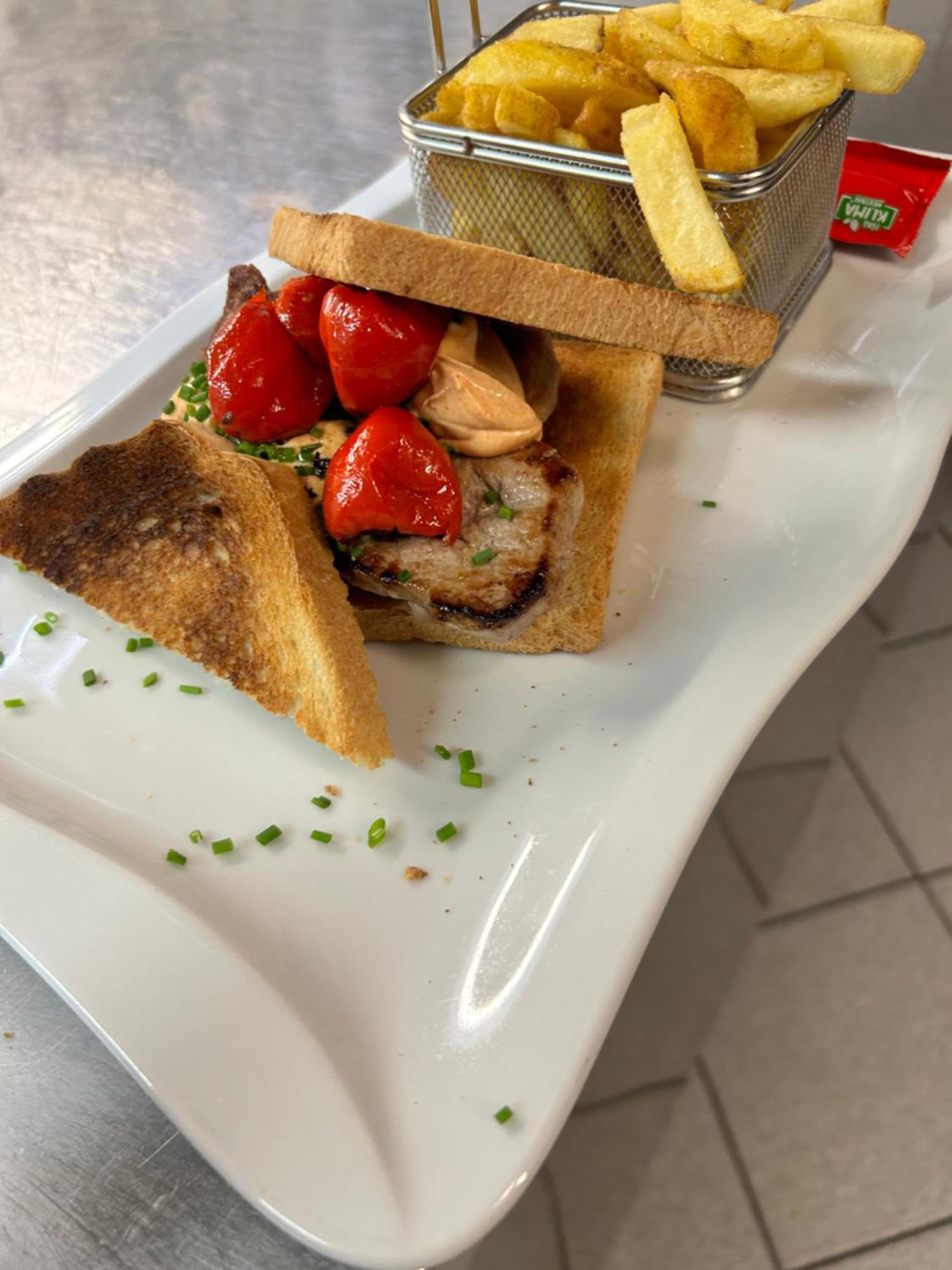 Hotel-Restaurant Gasthaus Bonimeier Niedergottsau Dış mekan fotoğraf